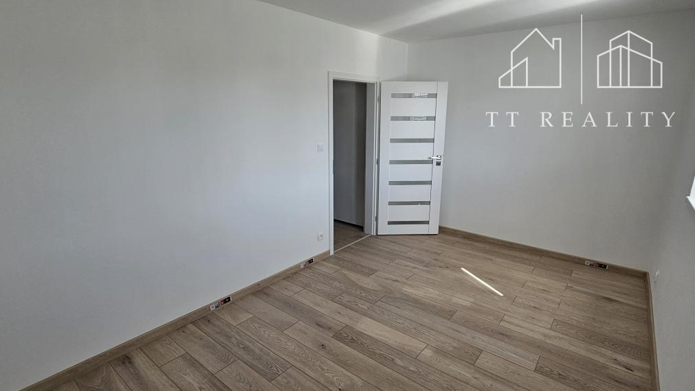 TT Reality - 4-izbová novostavba rodinného domu v obci Opoj