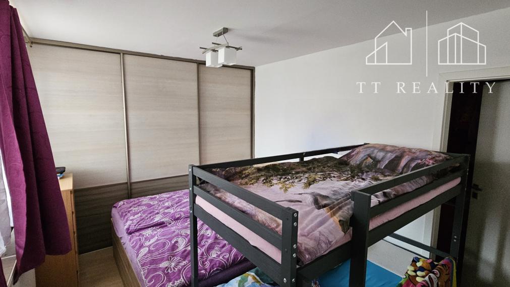 TT Reality - PREDANÉ -  príjemný domček za cenu bytu