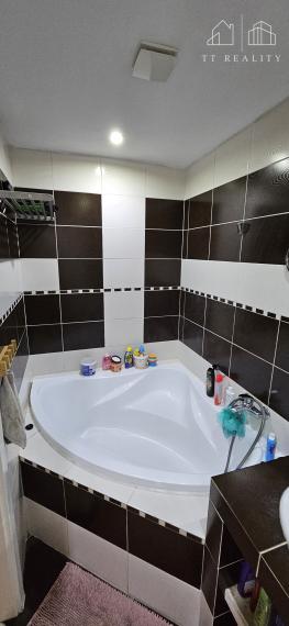 TT Reality - PREDANÉ -  príjemný domček za cenu bytu