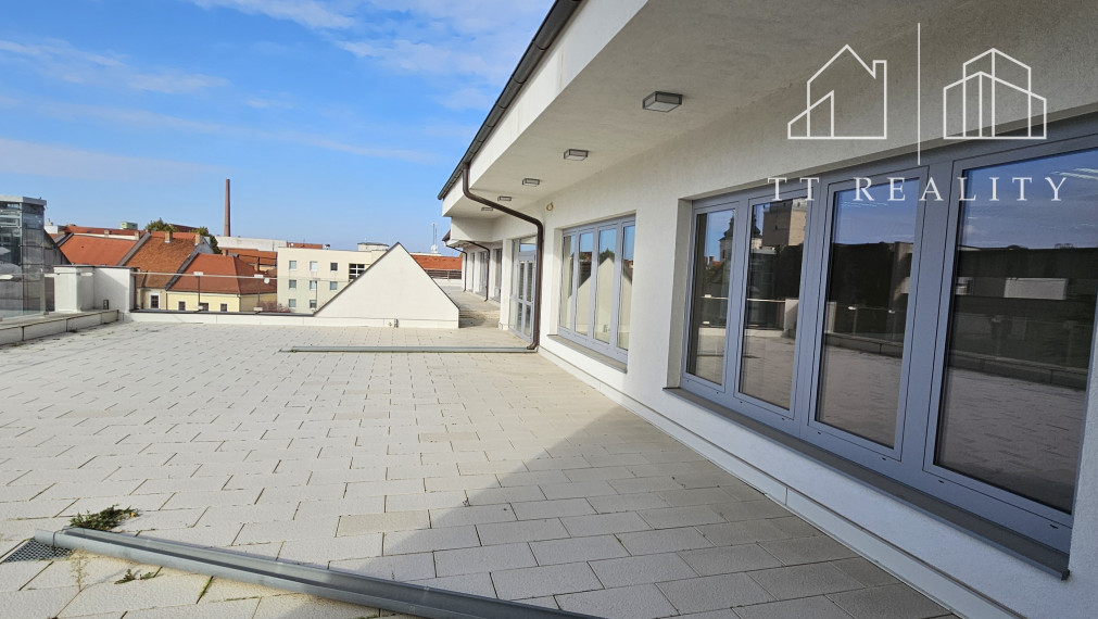 TT Reality - moderné obchodné priestory v OD Jednota