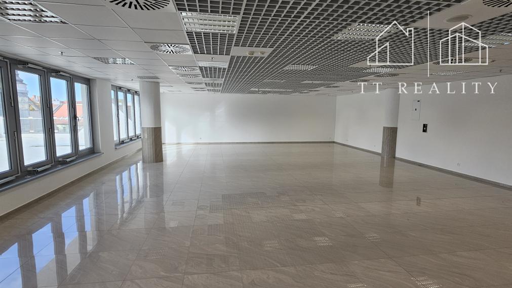 TT Reality - moderné obchodné priestory v OD Jednota