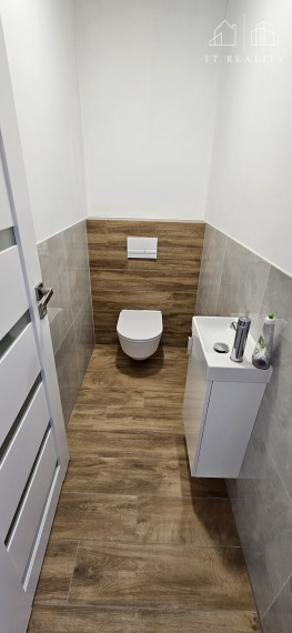 Moderné novostavby vo výbornej lokalite - Biely Kostol