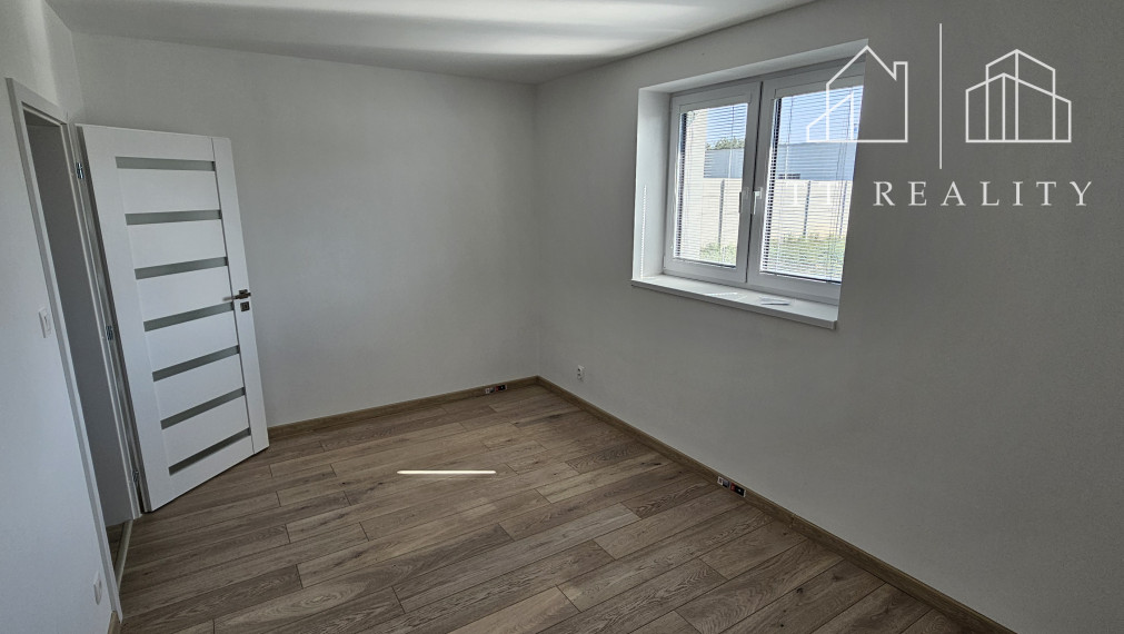 Moderné novostavby vo výbornej lokalite - Biely Kostol