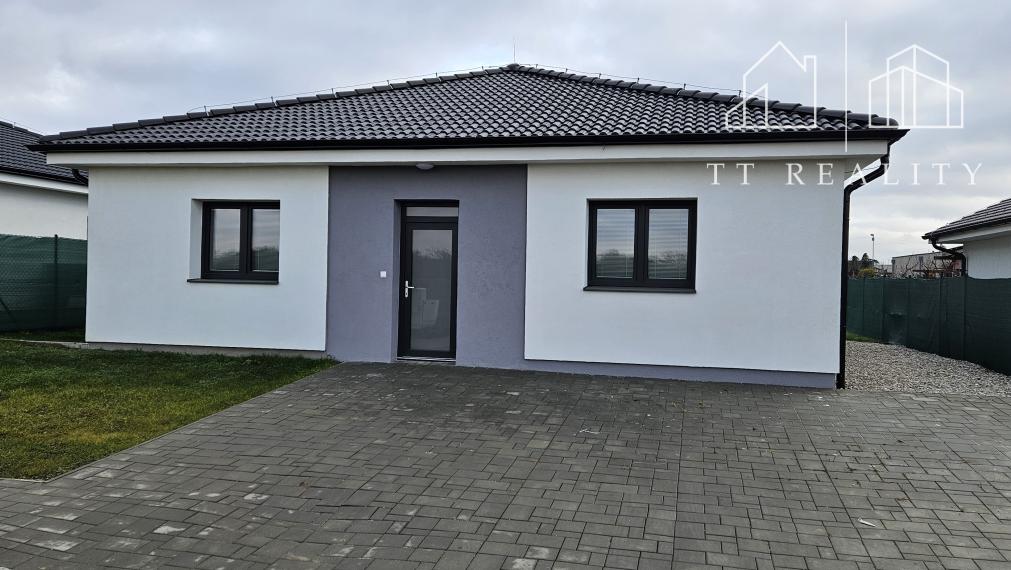 Moderné novostavby vo výbornej lokalite - Biely Kostol