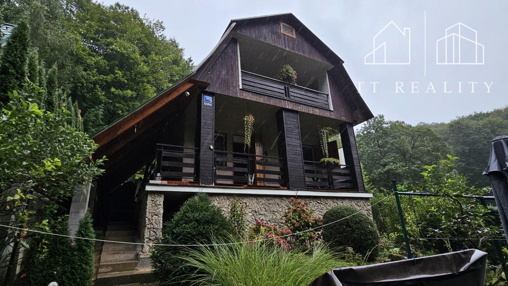 TT Reality- PREDANÉ - pekná chata v krásnom prostredí neďaleko Piešťan