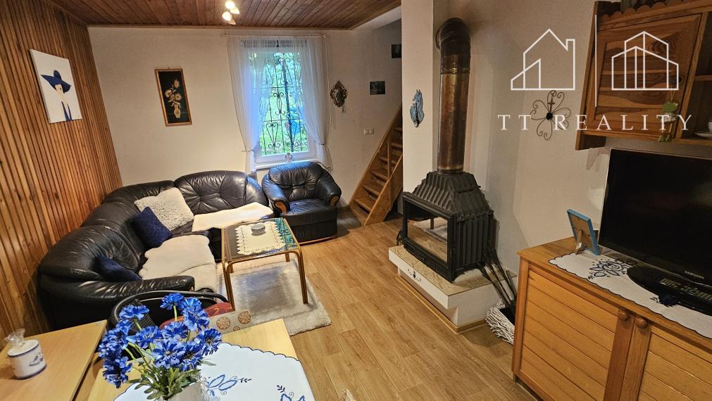 TT Reality- PREDANÉ - pekná chata v krásnom prostredí neďaleko Piešťan
