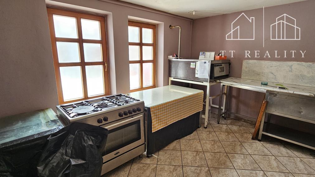 TT Reality - meštiacky dom v centre Trnavy z ktorého dýcha história