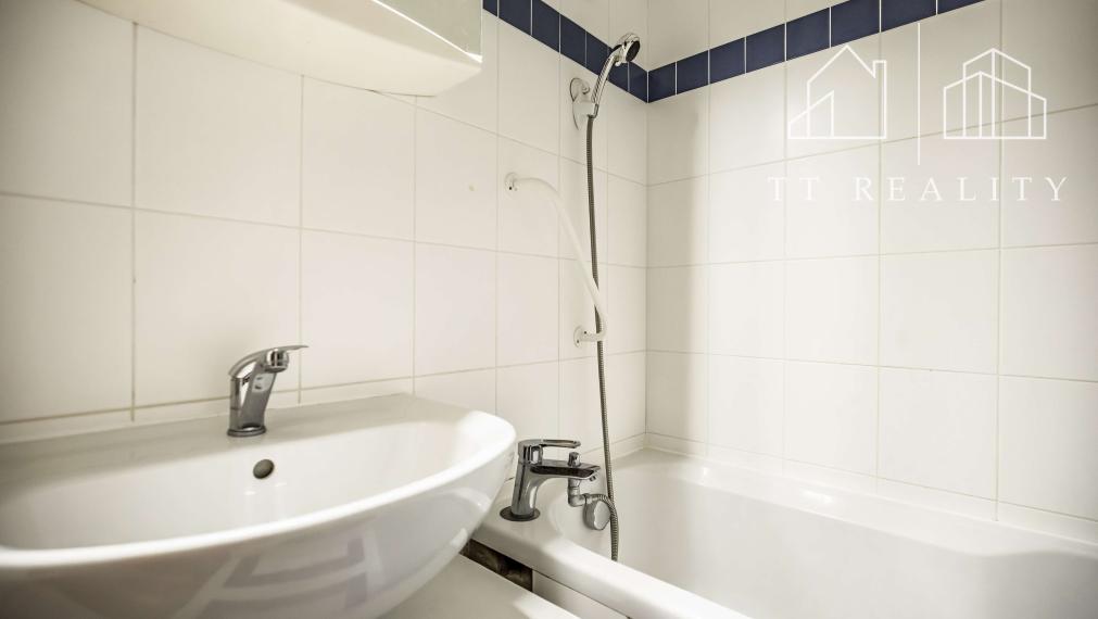 TT Reality - REZERVOVANÉ - priestranný, útulný 2-izbový byt v pokojnom prostredí neďaleko Bratislavy