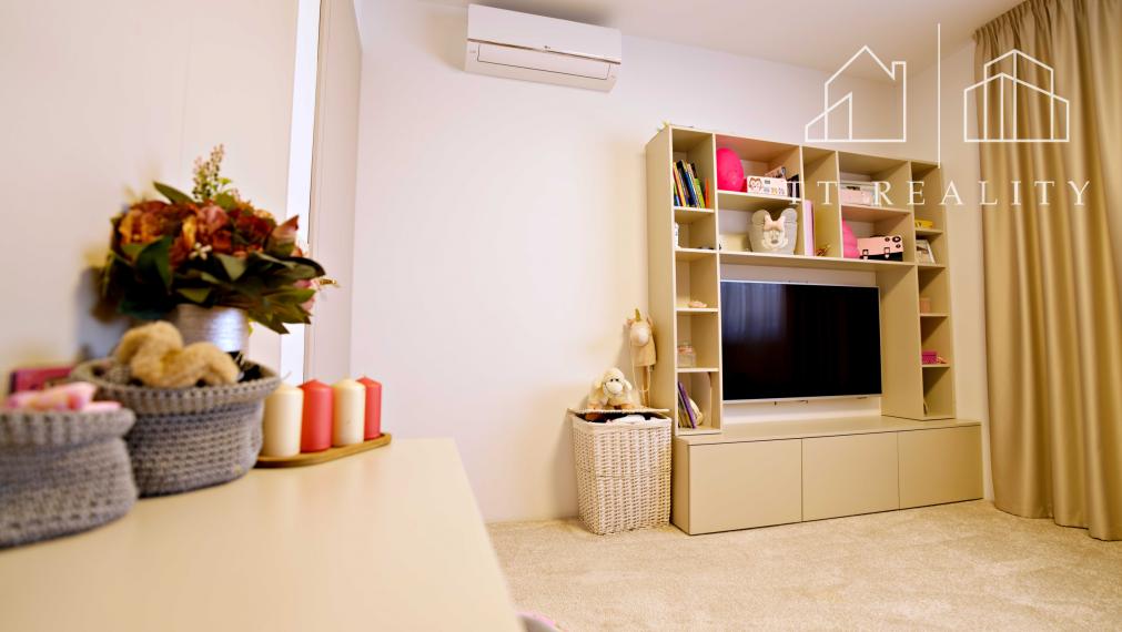 TT Reality - moderný rodinný dom plný technológií a pohodlia - Biely Kostol