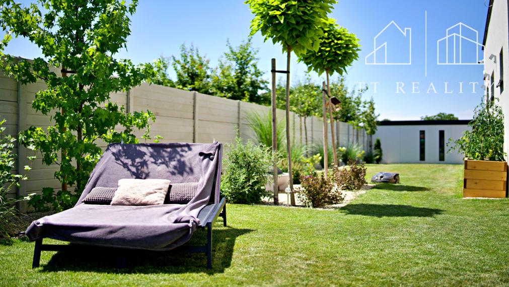 TT Reality - moderný rodinný dom plný technológií a pohodlia - Biely Kostol