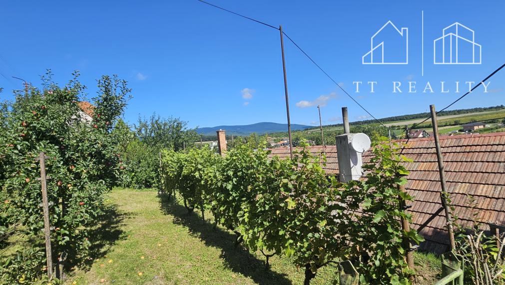 TT Reality - PREDANÉ - vidiecky rodinný dom blízko priehrady - Horné Orešany