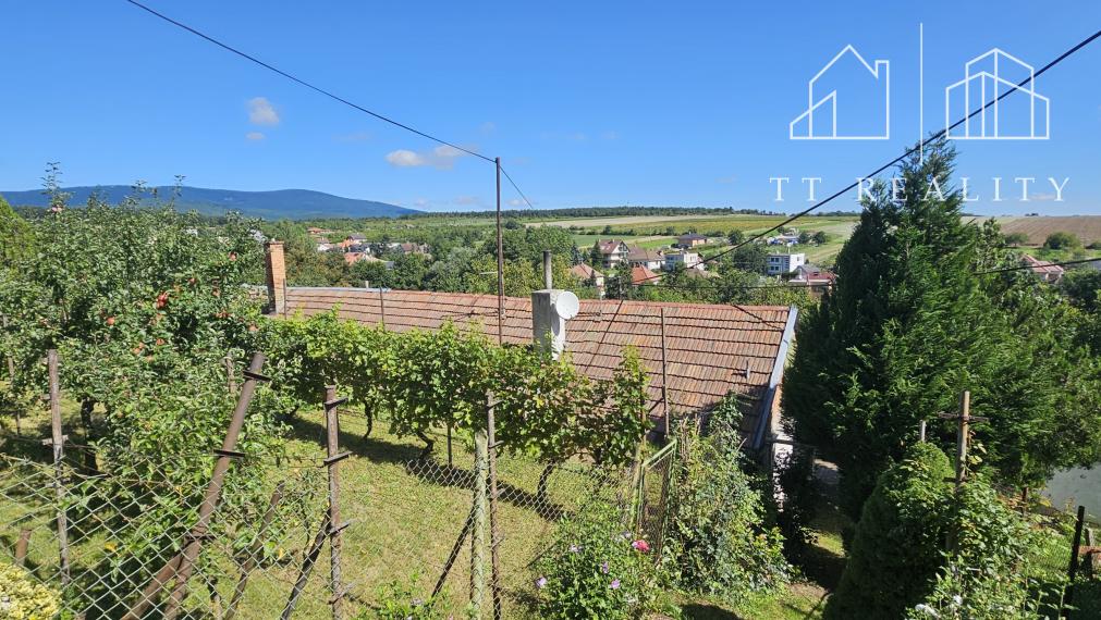 TT Reality - PREDANÉ - vidiecky rodinný dom blízko priehrady - Horné Orešany