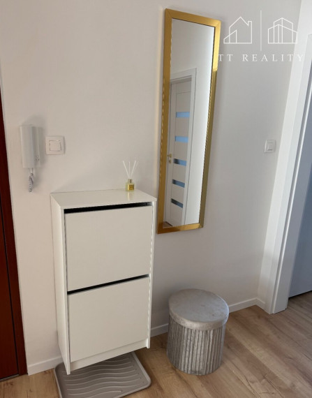 TT Reality - vkusne zrekonštruovaný 2-izbový byt vo vyhľadávanej lokalite