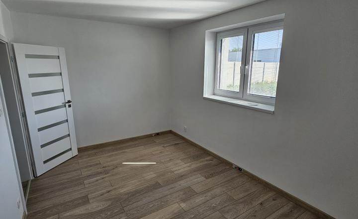 Moderné novostavby vo výbornej lokalite - Biely Kostol - fotografia 6